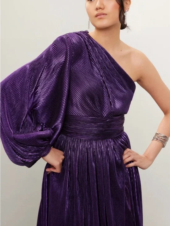 Bronx and Banco Purple Florence Gown in size medium one shoulder . - Picture 2 of 12